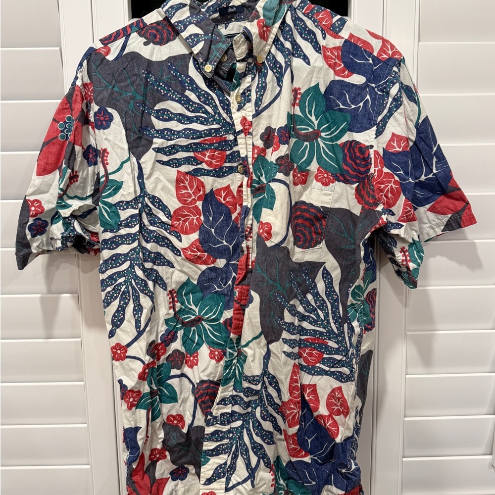 Reyn Spooner Red and Blue Leaf Print Shirt